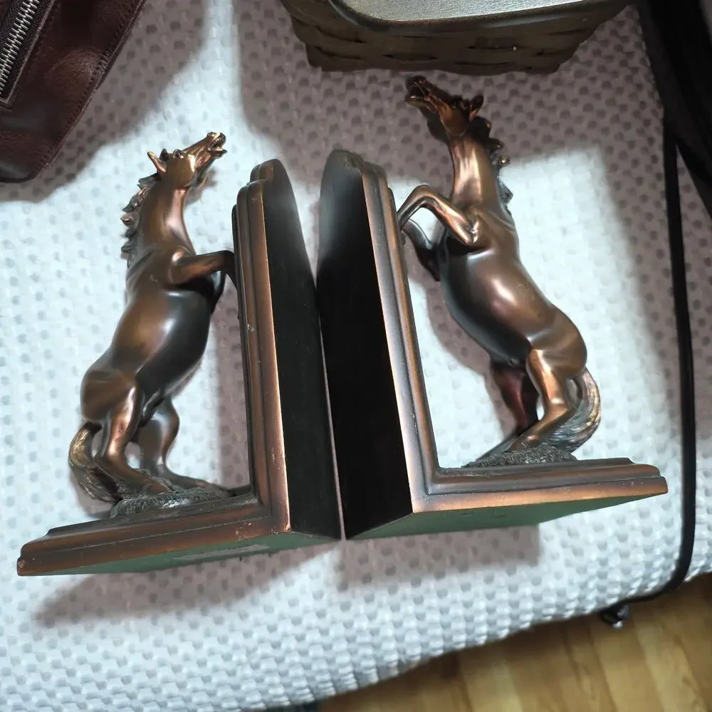 TWO POWER FINE HORSES STANDING BRONZE COLOR HEAVY-DUTY BOOKENDS